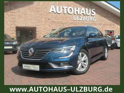 Blau Gebraucht 2017 Renault Talisman GrandTour Life Kombi | 8.900 € (Fairer Preis)