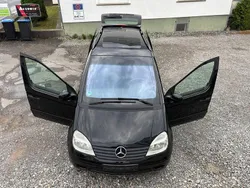 Schwarz Gebraucht 2004 Mercedes Vaneo Van / Kleinbus | 1.490 € (Superpreis)