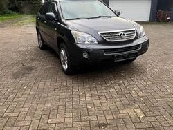 Grau Gebraucht 2007 Lexus RX400h SUV | 5.700 €