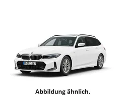 Weiss Gebraucht 2024 BMW 320 M Sport Kombi | 46.900 € (Teuer)