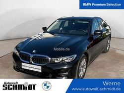 Schwarz Gebraucht 2021 BMW 330e Sport Line Limousine | 27.889 € (Guter Preis)