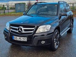 Schwarz Gebraucht 2009 Mercedes GLK320 SUV | 13.700 € (Teuer)