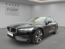Onyx black / metallic Gebraucht 2024 Volvo V60 Core Kombi | 36.990 € (Guter Preis)