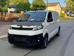 Weiß Gebraucht 2016 Citroën Jumpy Van / Kleinbus | 6.499 € (Superpreis)
