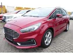 Rot Gebraucht 2021 Ford S-MAX Titanium Van / Kleinbus | 22.980 € (Fairer Preis)