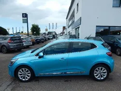 Blau Gebraucht 2021 Renault Clio V Intens Kleinwagen | 13.990 € (Fairer Preis)