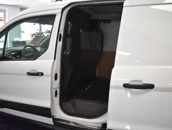 Weiß Gebraucht 2022 Ford Transit Van / Kleinbus | 14.370 € (Guter Preis)
