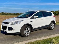 Weiß Gebraucht 2015 Ford Kuga SYNC Edition SUV | 9.249 € (Guter Preis)