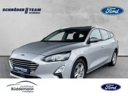 Polarsilber metallic Gebraucht 2021 Ford Focus Cool & Connect Kombi | 16.880 € (Guter Preis)