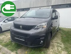 Grau Neu 2025 Peugeot e-Expert S Van | 34.490 € (Etwas zu teuer)