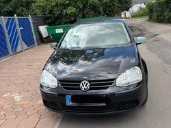 Schwarz Gebraucht 2008 VW Golf V Limousine | 2.350 € (Fairer Preis)
