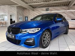 Blau Gebraucht 2020 BMW 330 M Sport Limousine | 26.790 € (Fairer Preis)
