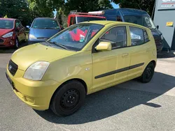 Grün Gebraucht 2006 Kia Picanto 2 Kleinwagen | 1.750 € (Fairer Preis)