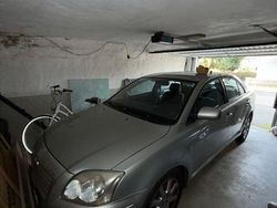 Grau Gebraucht 2006 Toyota Avensis T2 Limousine | 1.950 € (Guter Preis)