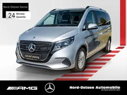 Hightechsilber metallic Gebraucht 2024 Mercedes V220 Style Van / Kleinbus | 58.490 € (Teuer)