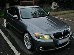 Grau Gebraucht 2010 BMW 325 Sport Line Limousine | 9.100 € (Fairer Preis)