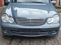 Grau Gebraucht 2005 Mercedes C180 Classic Kombi | 2.500 € (Fairer Preis)