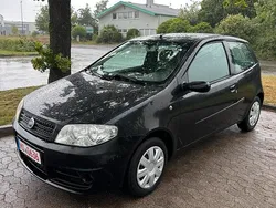 Schwarz Gebraucht 2005 Fiat Punto Kleinwagen | 1.480 € (Fairer Preis)