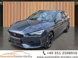 Grau Gebraucht 2023 Cupra Leon Kombi | 28.890 € (Guter Preis)