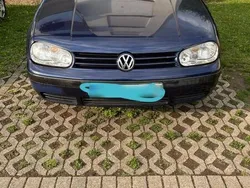 Blau Gebraucht 1999 VW Golf IV Kleinwagen | 1.200 € (Fairer Preis)