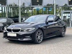 Schwarz Gebraucht 2021 BMW 320 Sport Line Limousine | 30.950 € (Guter Preis)