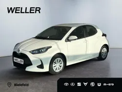Weiss Gebraucht 2021 Toyota Yaris Comfort Kleinwagen | 12.590 € (Fairer Preis)