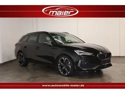 Mitternachtsschwarz Gebraucht 2021 Cupra Leon Kombi | 22.400 € (Fairer Preis)