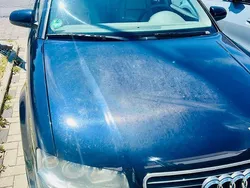Blau Gebraucht 2001 Audi A4 Kombi | 2.800 € (Guter Preis)