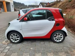 Weiß Gebraucht 2016 Smart ForTwo Coupé Passion Coupé | 9.000 € (Fairer Preis)