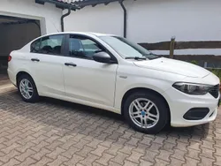 Weiß Gebraucht 2018 Fiat Tipo Easy Limousine | 7.990 € (Fairer Preis)