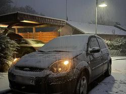 Blau Gebraucht 2006 Ford Fiesta Kleinwagen | 999 € (Guter Preis)