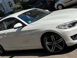 Weiß Gebraucht 2015 BMW 218 Sport Line Coupé | 12.000 € (Superpreis)