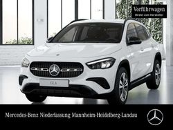 Polarweiß Gebraucht 2024 Mercedes GLA200 AMG SUV | 41.750 € (Fairer Preis)