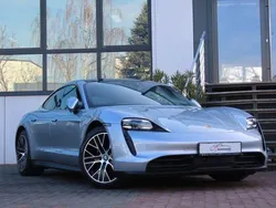 Grau Gebraucht 2020 Porsche Taycan Limousine | 69.900 €