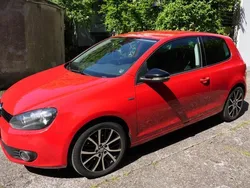 Rot Gebraucht 2012 VW Golf VI Kleinwagen | 6.500 € (Fairer Preis)