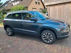 Grau Gebraucht 2021 Skoda Karoq SUV | 22.890 € (Guter Preis)