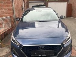 Blau Gebraucht 2018 Hyundai i30 Passion Limousine | 11.000 € (Guter Preis)