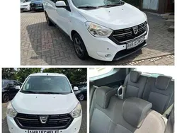 Weiß Gebraucht 2017 Dacia Lodgy Lauréate Van / Kleinbus | 10.989 € (Etwas zu teuer)
