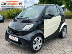 Weiß Gebraucht 2007 Smart ForTwo Coupé Pure Coupé | 2.490 € (Guter Preis)