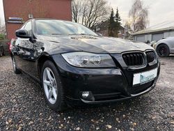 Schwarz Gebraucht 2010 BMW 318 Comfort Edition Limousine | 7.990 € (Etwas zu teuer)