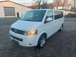 Weiß Gebraucht 2012 VW Caravelle Van / Kleinbus | 9.490 €