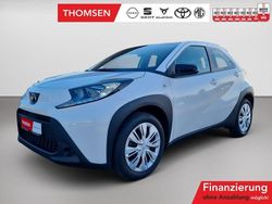 Schneewei Neu 2025 Toyota Aygo Play Kleinwagen | 17.790 €