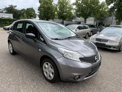 Grau Gebraucht 2015 Nissan Note Van / Kleinbus | 4.570 € (Guter Preis)