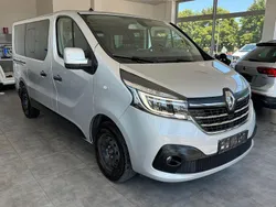 Silber Gebraucht 2020 Renault Trafic Van | 25.999 € (Fairer Preis)