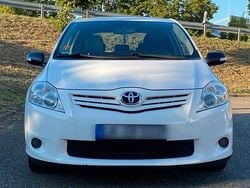 Weiß Gebraucht 2012 Toyota Auris Kleinwagen | 4.600 € (Superpreis)