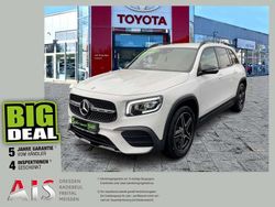Digitalweiss metalliclack Gebraucht 2021 Mercedes GLB200 AMG line SUV | 33.990 € (Guter Preis)