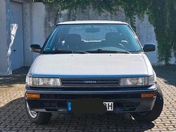 Silber Gebraucht 1988 Toyota Corolla Limousine | 4.100 €