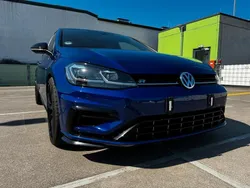 Blau Gebraucht 2017 VW Golf VII R Limousine | 29.800 € (Teuer)