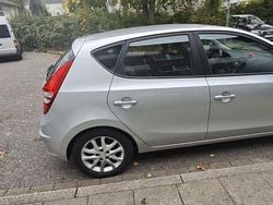 Silber Gebraucht 2007 Hyundai i30 Style Limousine | 3.000 € (Guter Preis)