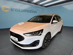 Weiß Gebraucht 2023 Ford Focus Titanium Kombi | 18.749 € (Superpreis)
